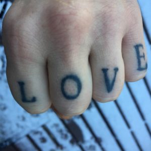 Love-Tattoo-Knuckles